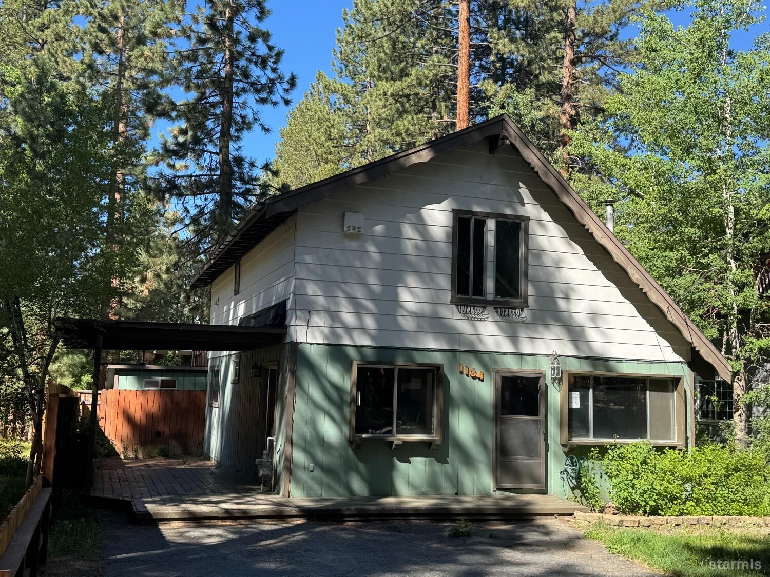 Property Photo: 1184 Stockton Avenue CA 96150