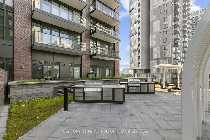 Property Photo: 130 River Street E 501 ON M5A 0R8