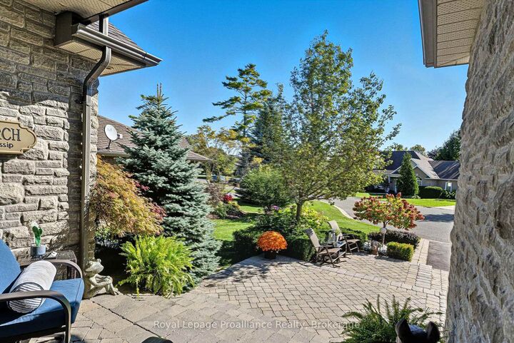 Property Photo: 6 Birch Court ON K0K 1H0
