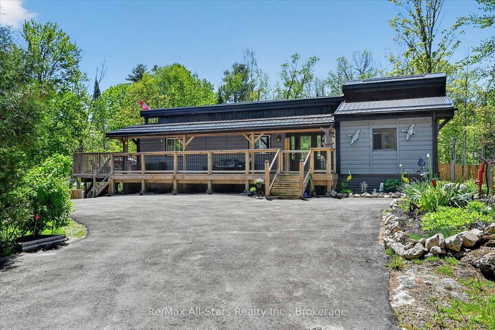 Property Photo: 28 Pine Ridge Road ON K0M 2L0