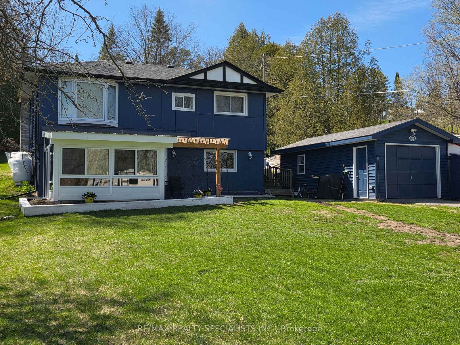 Property Photo: 112 Indian Road ON K0L 1Y0