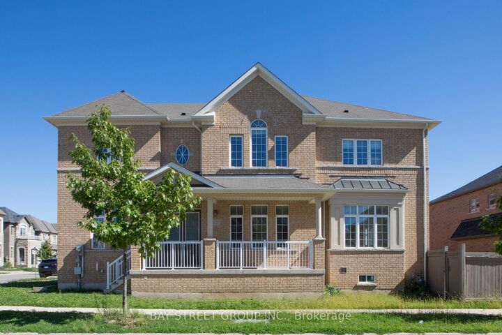 Property Photo: 3127 Streamwood Pass ON L6H 0T2