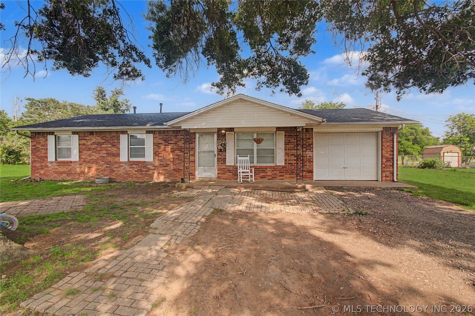 Property Photo:  102963 N Center Street  OK 74426 