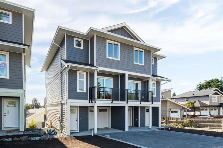 Property Photo: 2030 Stone Hearth Lane #B BC V9Z 1L3
