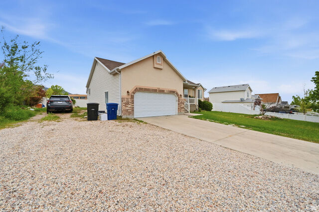 Property Photo: 3650 S Elusive Way UT 84044