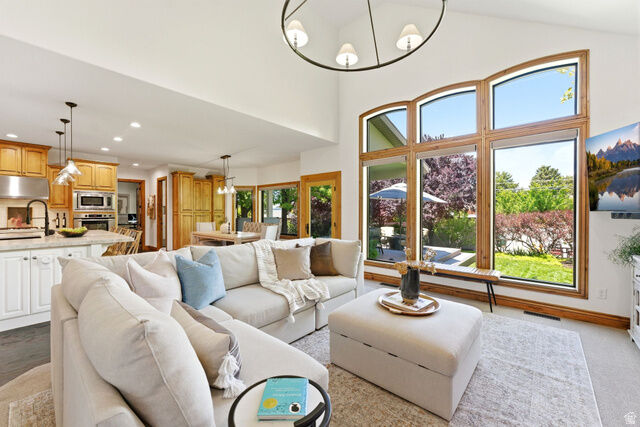 Property Photo:  1381 E 5985 S  UT 84121 