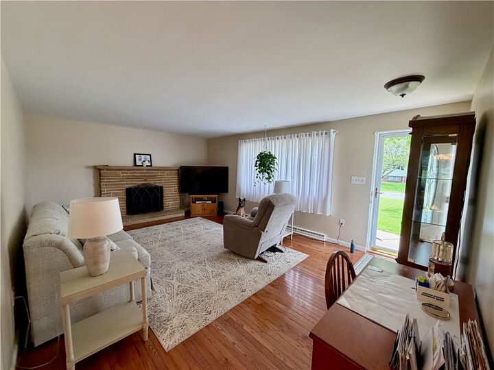 Property Photo: 155 Westwood Mnr PA 16001