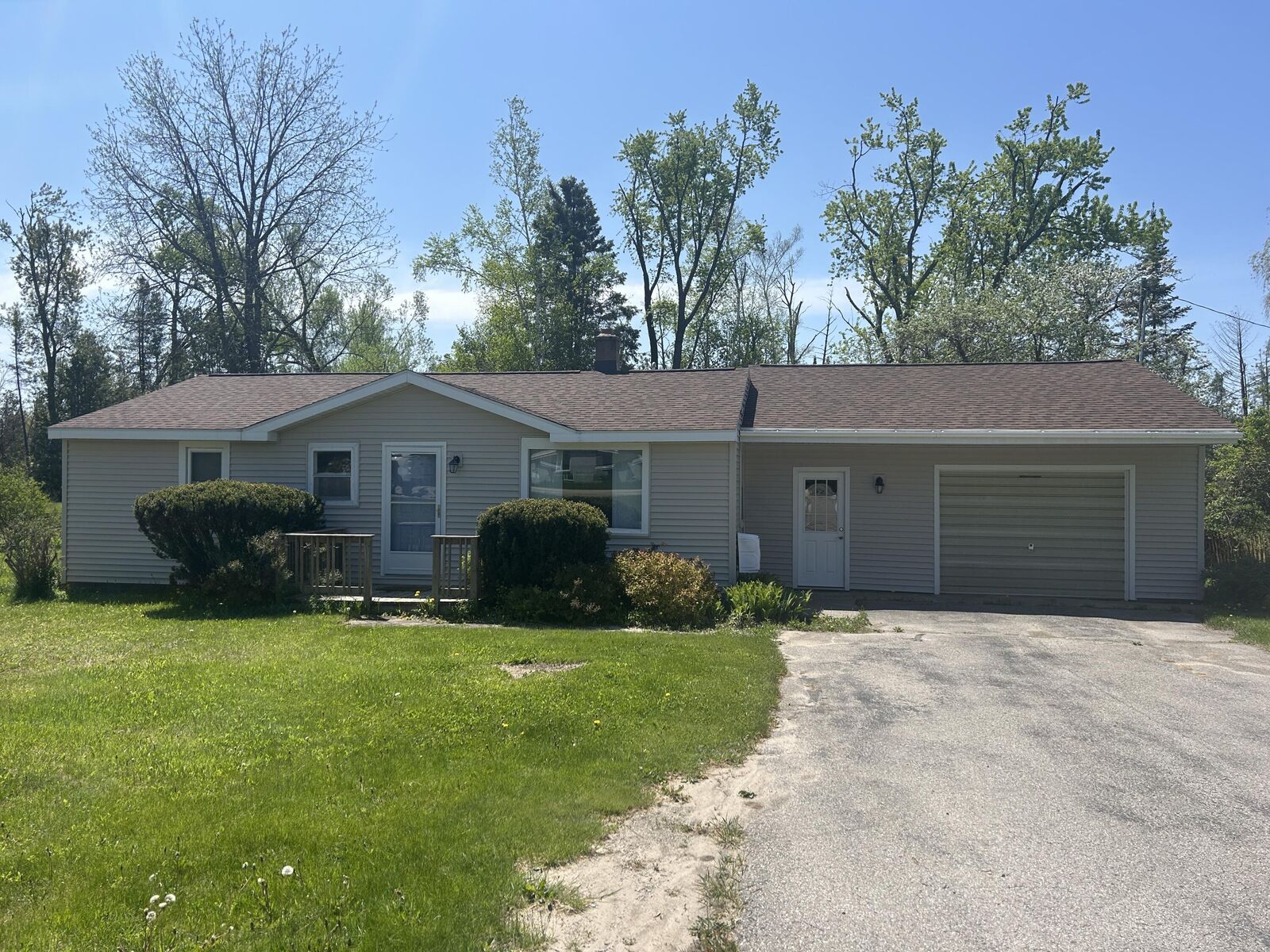 Property Photo:  2163 M 32 West  MI 49707 