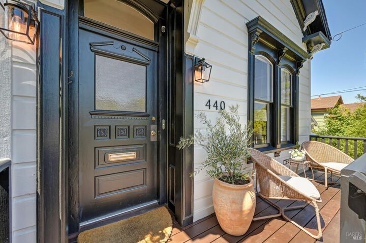 Property Photo:  440 W J Street  CA 94510 