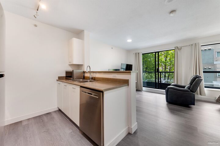 Property Photo: 3438 Vanness Avenue 205 BC V5R 6E7