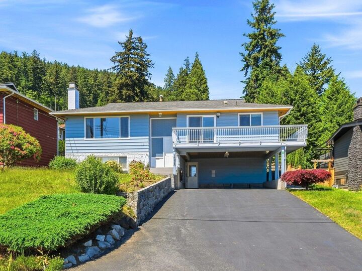 Property Photo:  1218 Chamberlain Drive  BC V7K 1P3 