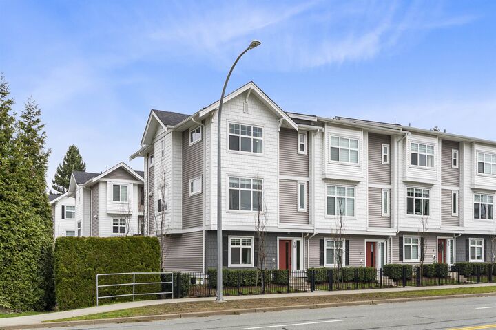Property Photo:  2033 McKenzie Road 19  BC V2S 0M2 