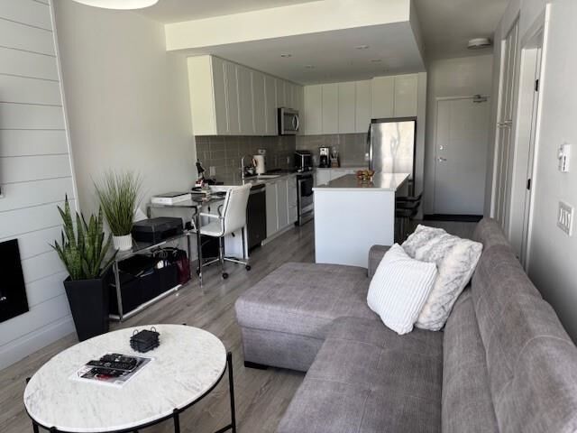 Property Photo:  2382 Atkins Avenue 611  BC V3C 0G7 
