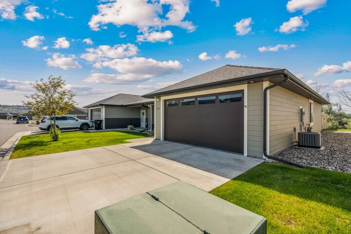Property Photo: 6422 Signal Peak Avenue MT 59106