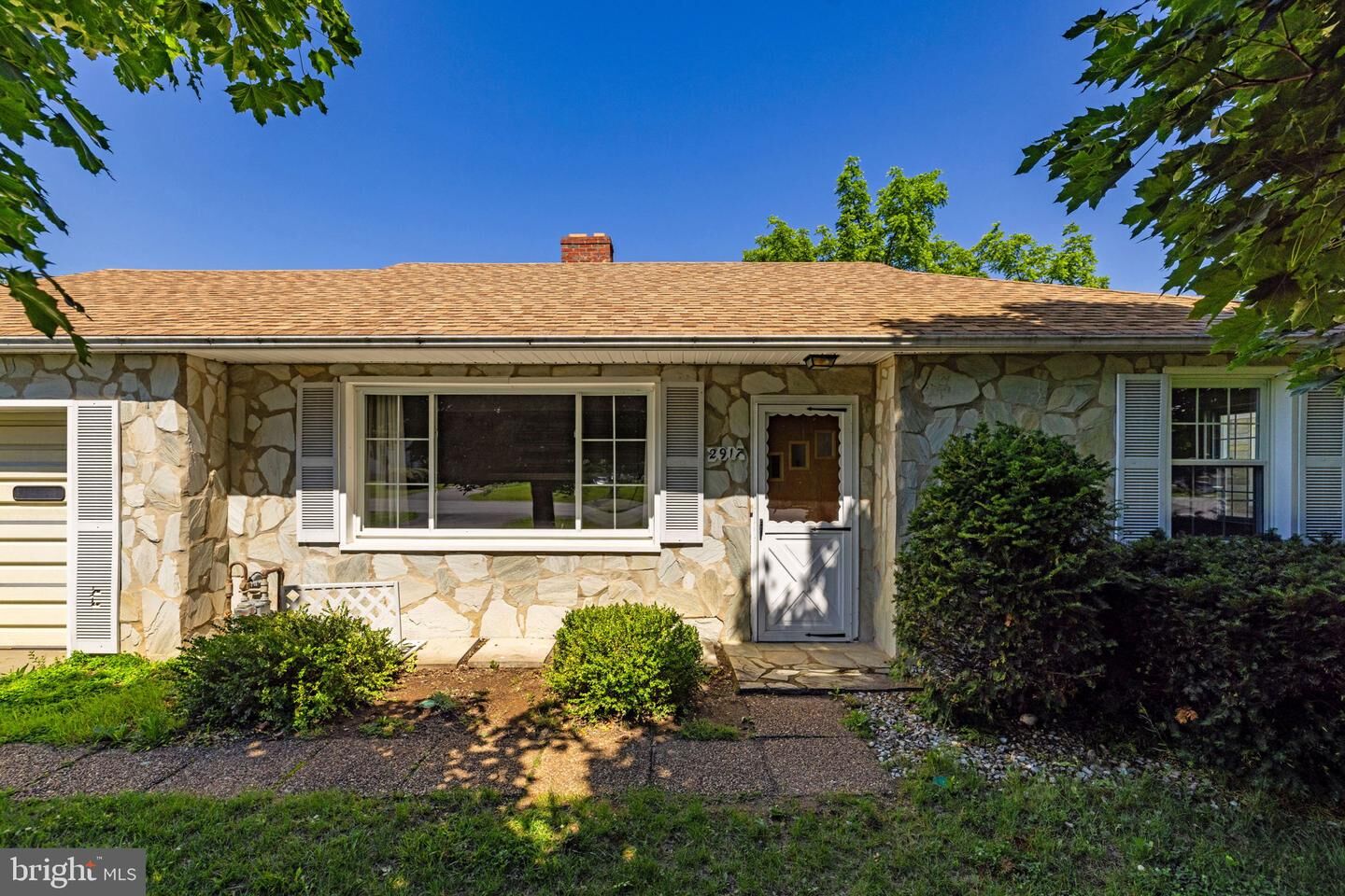 Property Photo: 2917 First Street VA 22601