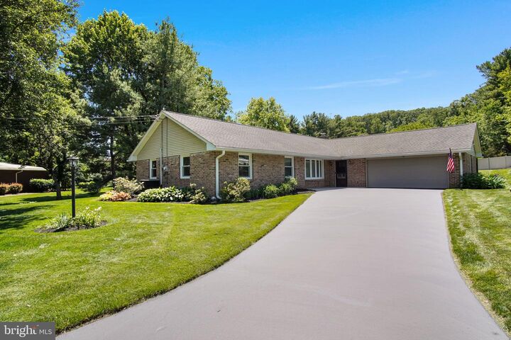 Property Photo:  118 Sand Road  PA 17033 