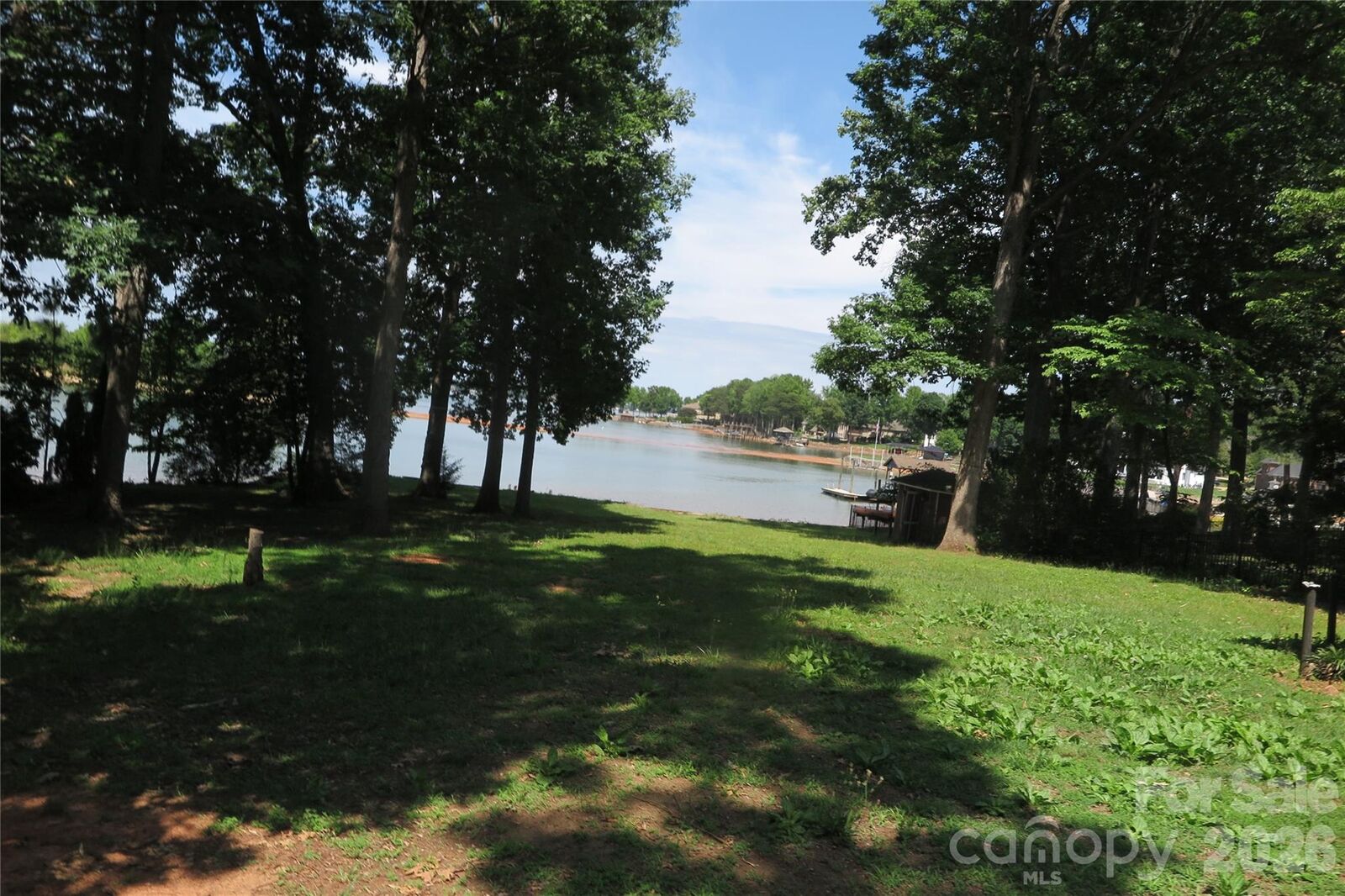 Property Photo:  2844 Morris Lane  NC 28037 