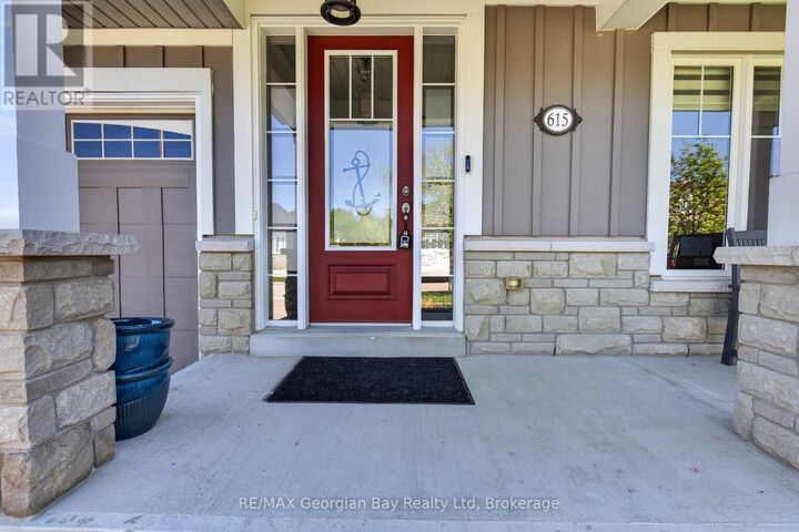 Property Photo:  615 Bayport Boulevard  ON L4R 0C7 