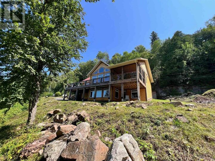 Property Photo:  518 Duncan Lane  ON K0L 1C0 