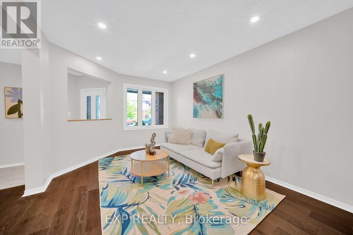 Property Photo:  186 Southport Drive  ON K1T 3P4 