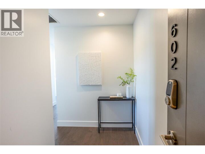 Property Photo: 1191 Sunset Drive 602 BC V1Y 0J4