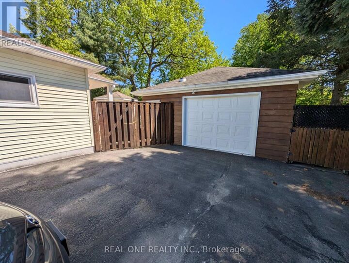 Property Photo: 157 Bessborough Drive ON L4P 2R7