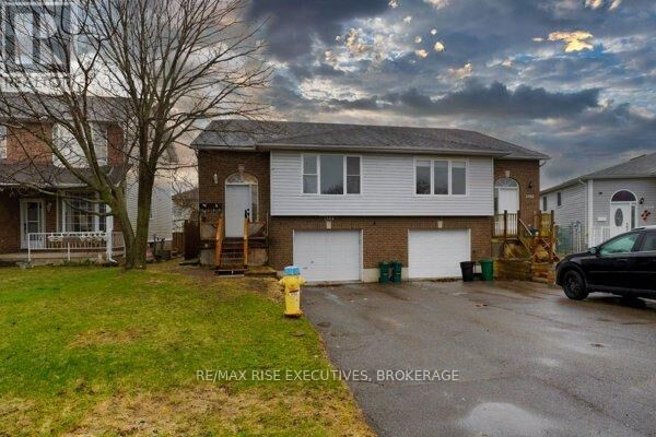 Property Photo:  1344 Brackenwood Crescent 2  ON K7P 2W3 