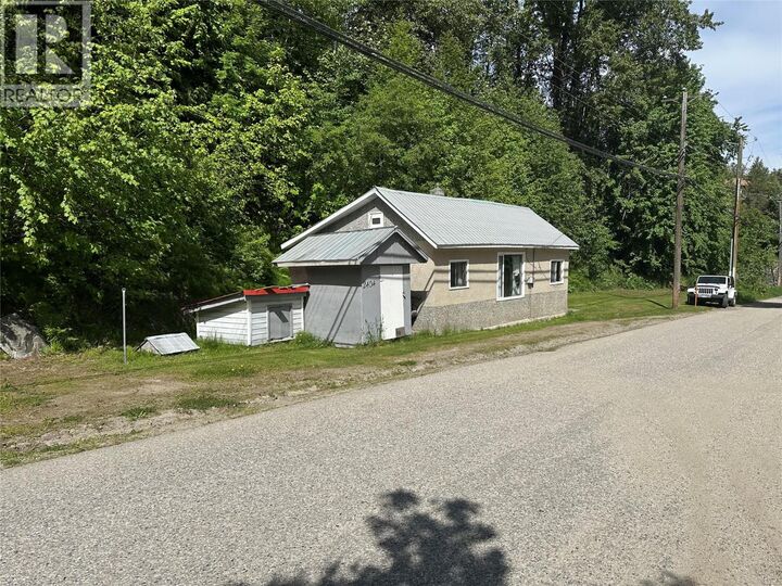 2404 Perrier Road — photo 1