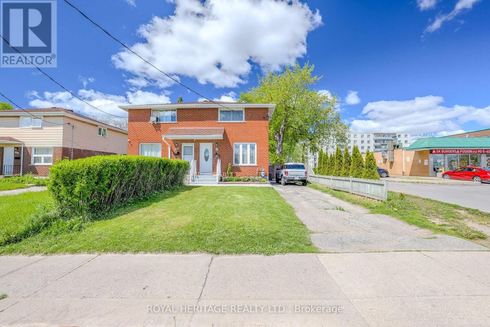 Property Photo: 1092 Cedar Street ON L1J 3R9