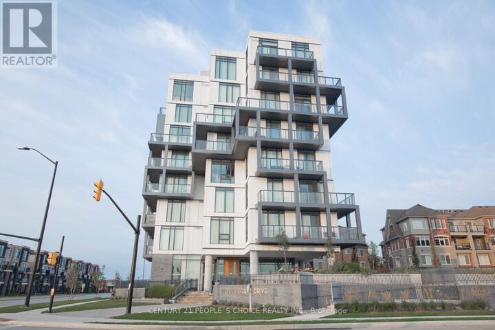 Property Photo:  180 Veterans Drive 302  ON L7A 5G7 