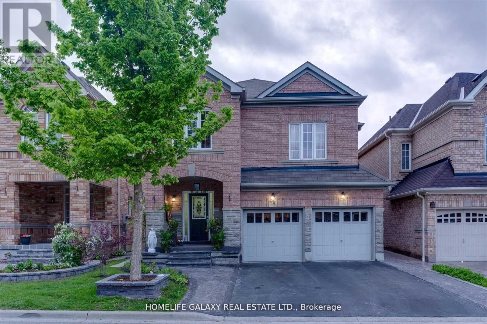 Property Photo: 19 Warburton Drive Bsmnt ON L1T 0K6