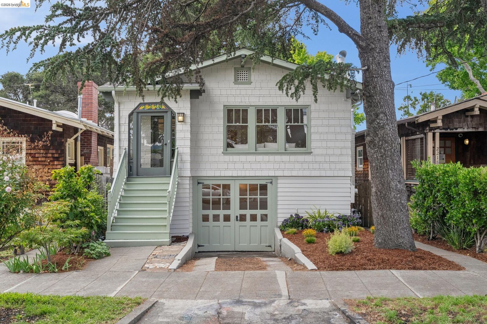 Property Photo: 2220 Acton St CA 94702