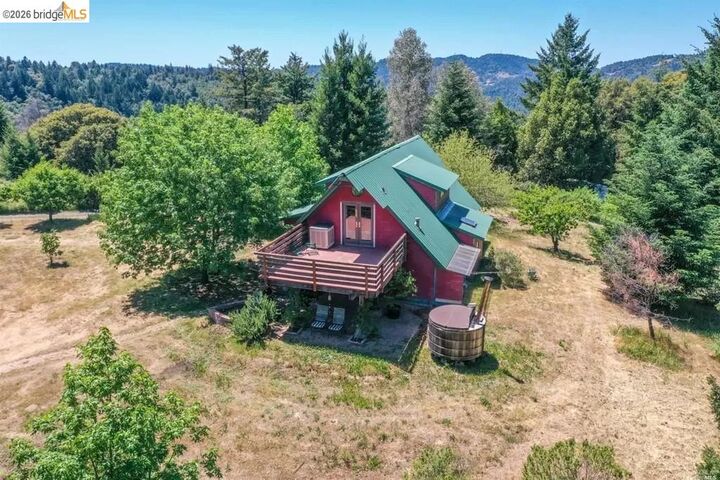 Property Photo: 49100 Wickersham Road CA 95441