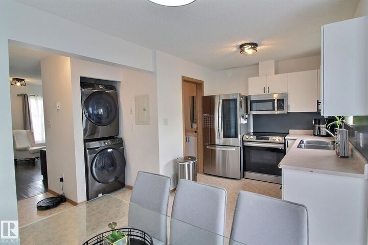 Property Photo:  610 King Street 701  AB T7Z 4J9 