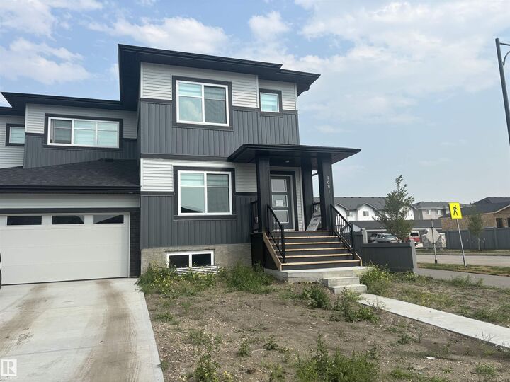 1081 Berg Place — photo 1