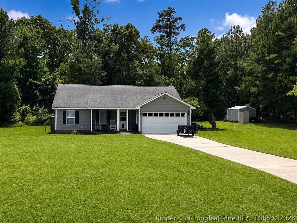 Property Photo: 203 Drew Street NC 28376