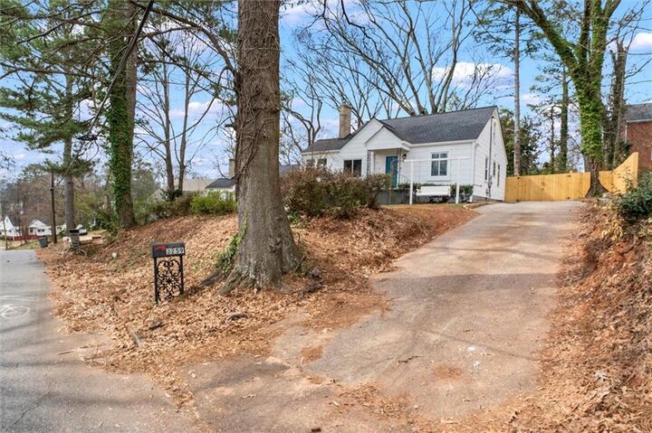 Property Photo: 3259 N Fulton Avenue GA 30354