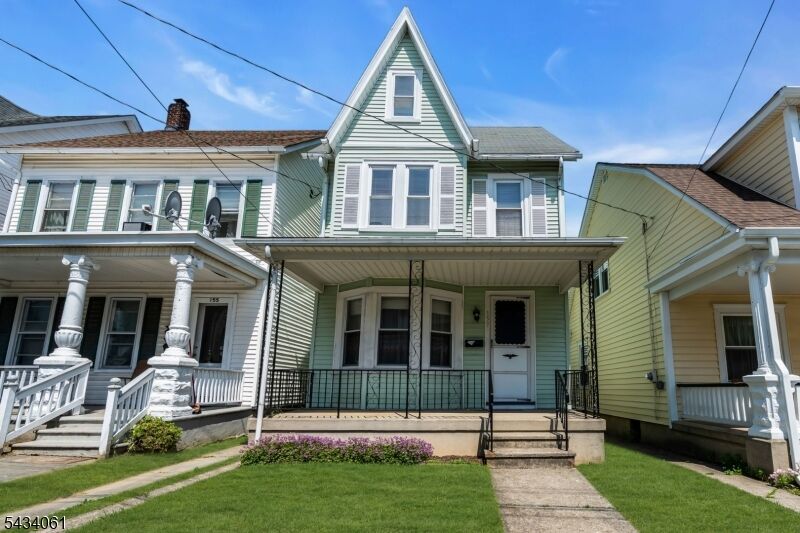 Property Photo: 157 Bullman St NJ 08865