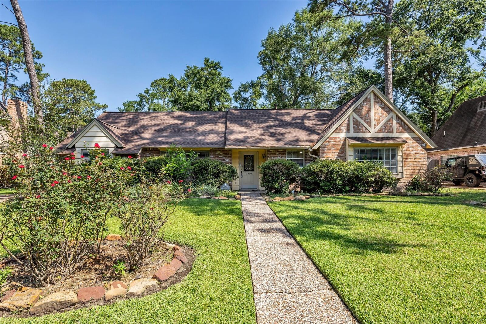 Property Photo:  5310 Boyce Springs Drive  TX 77066 