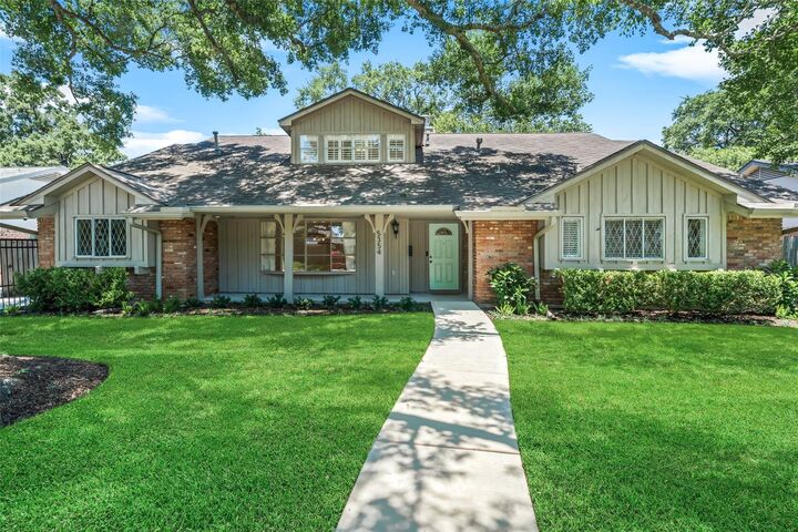 Property Photo:  5354 Dumfries Drive  TX 77096 