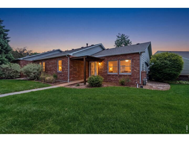 Property Photo:  4262 Pin Oak Dr  CO 80538 