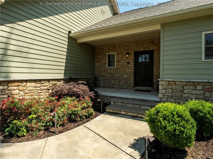 Property Photo:  19 Squirrel Ridge  WV 25314 