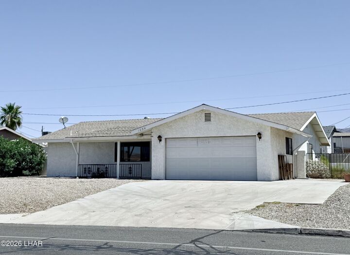 Property Photo:  1024 Thunderbolt Ave  AZ 86406 