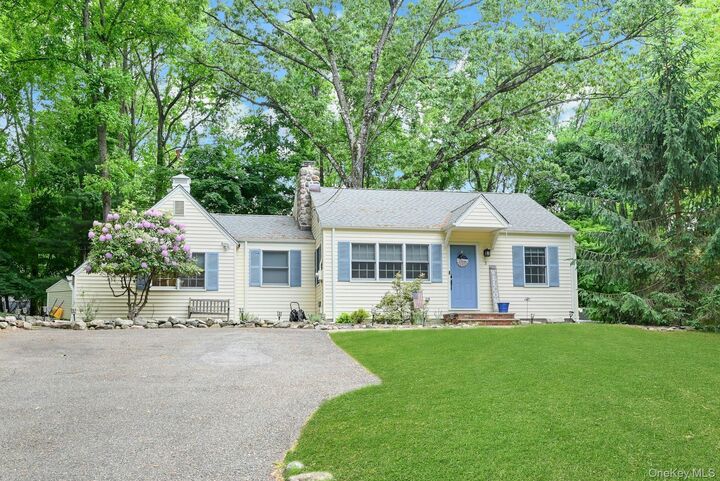 Property Photo:  3 Hemion Way  NY 10901 