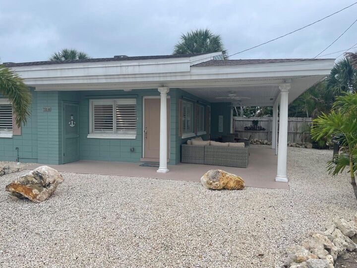 Property Photo:  720 E Gulf Boulevard B  FL 33785 