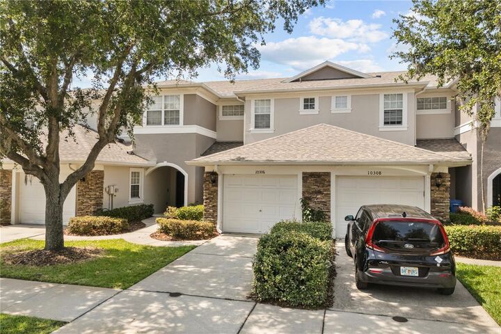Property Photo:  10306 Stone Moss Avenue  FL 33647 