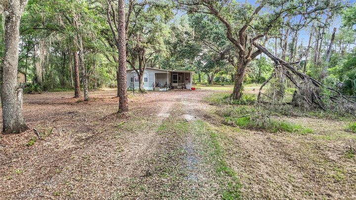 Property Photo:  38625 County Line Road  FL 33540 
