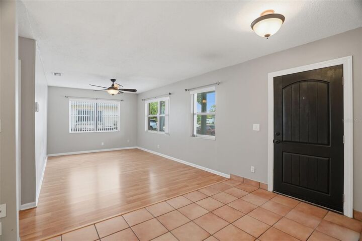 Property Photo:  4307 W Wisconsin Court  FL 33616 