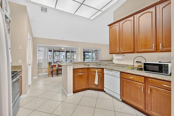 Property Photo:  9050 Stockton Court  FL 32817 