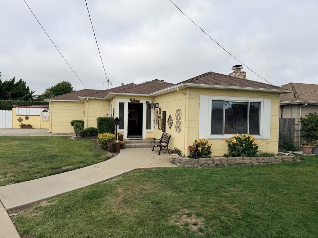 Property Photo:  410 Noice Drive  CA 93906 